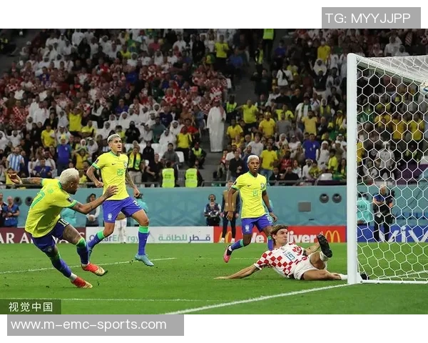 精彩足球比赛视频全程回放带你领略每一个激动人心的瞬间与精彩进球时刻